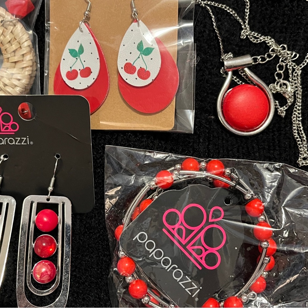Paparazzi Red and Silver Jewelry Set